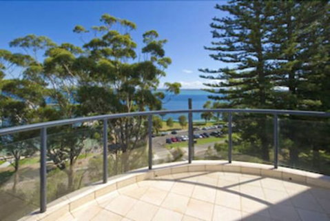 Magnus Pines, Unit 10/52 Magnus Street - Accommodation Cooktown 4
