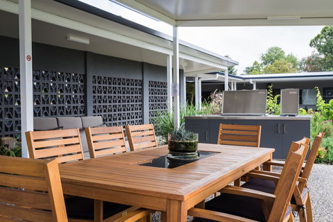 Granite Belt Motel - Accommodation Cooktown 0