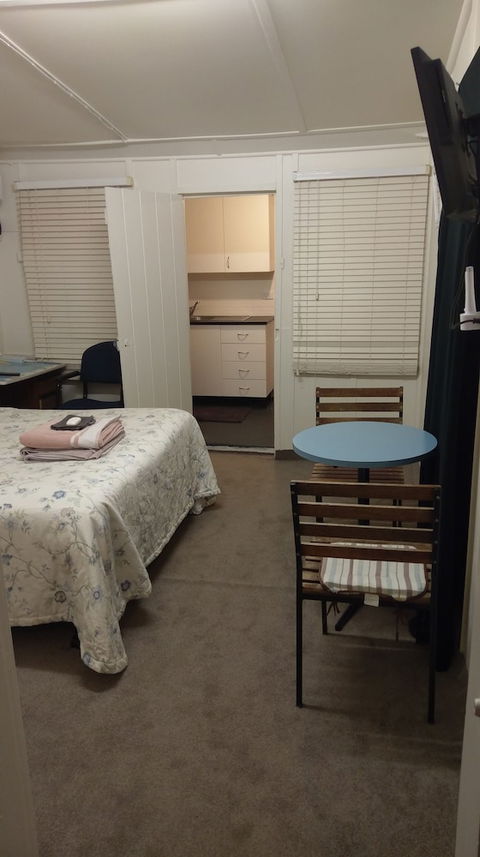 Ned's Studio Apartment - Accommodation Cooktown 5