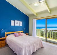 Sandpiper Beach Front House - Accommodation Cooktown