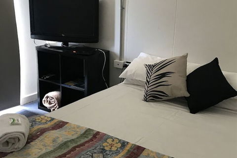 Tin Can Bay Budget Accommodation - Accommodation Cooktown 3