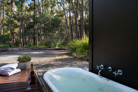 Ablac Studio - Accommodation Cooktown 0