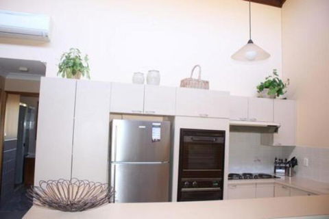 Coastal Retreat Unit 3 - Accommodation Cooktown 0