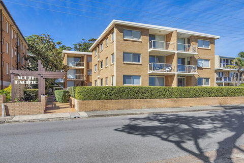 South Pacific Unit 6 Amazing Unit Opposite The Beach. - Accommodation Cooktown 3