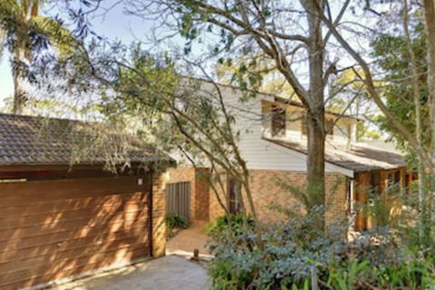 Barefoot Beach House - Shoal Bay - Accommodation Cooktown 0