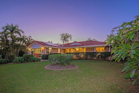 Anaheim Family Oasis - Accommodation Cooktown 0