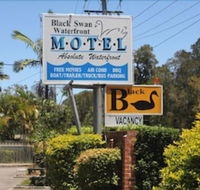 Black Swan Waterfront Motel Not Suitable for Children - Accommodation Cooktown