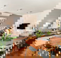 BOUTIQUE STAYS - Sandy Breeze 3