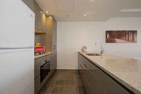 Accommodate Canberra - Manhattan - Accommodation Cooktown 4