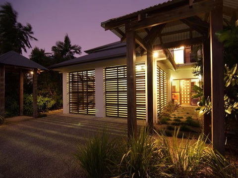 Hai Villa Port Douglas - Accommodation Cooktown 0