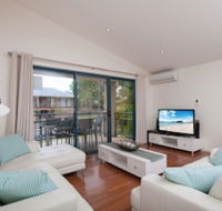 Starfish Lodge 1 / 1A Messines Street - Accommodation Cooktown