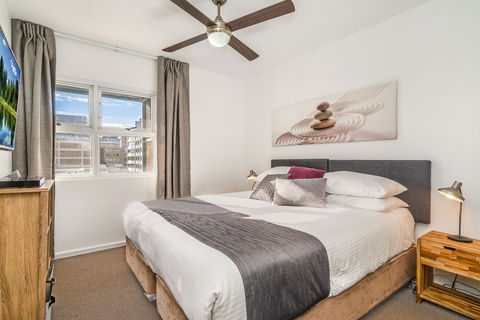 Beau Monde Apartments Newcastle - Worth Place Apartment - Accommodation Cooktown 2