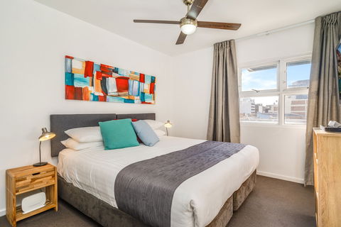 Beau Monde Apartments Newcastle - Worth Place Apartment - Accommodation Cooktown 5