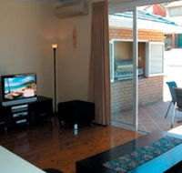 Tomaree Road 39 Tomaree Palms - Accommodation Cooktown