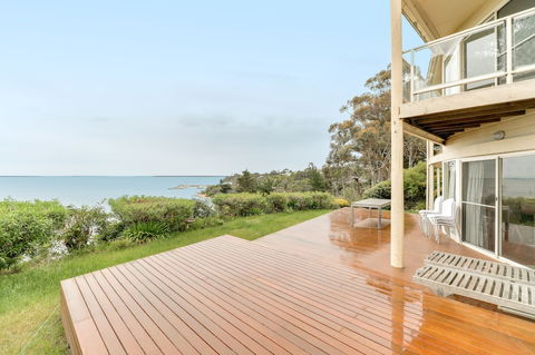 Aegina - Accommodation Cooktown 1