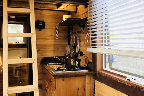 Altitude Tiny House Experience - Accommodation Cooktown 4