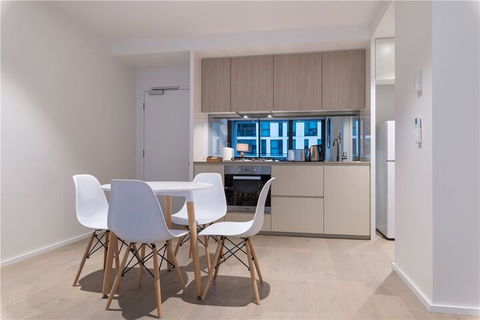 APC On Collins - Accommodation Cooktown 2