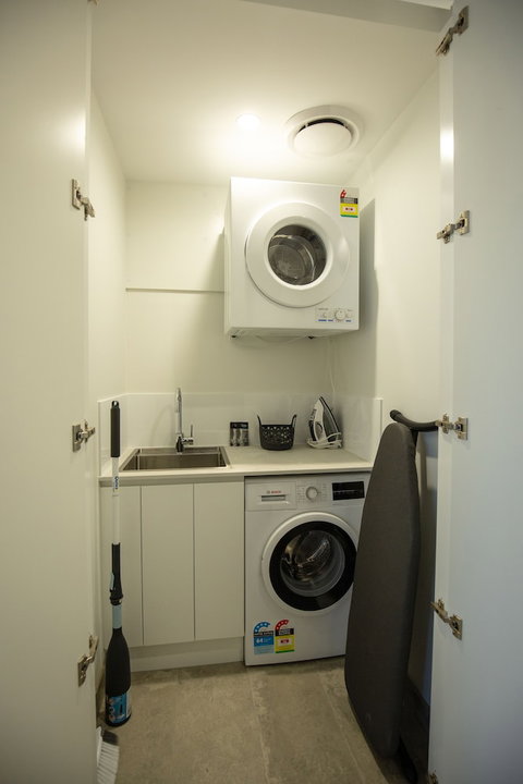 Astina Suites Forster - Accommodation Cooktown 3