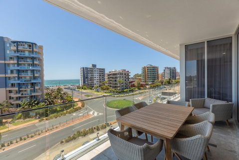 Astina Suites Forster - Accommodation Cooktown 1