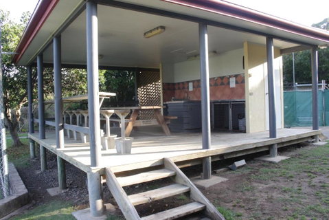 Aqualuna Apartments - Accommodation Cooktown 6