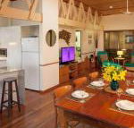 Claytons on Cylinder Beach Front - Accommodation Cooktown