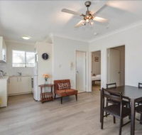 Surf Side Palms 12 - Accommodation Cooktown