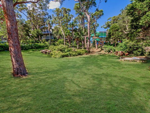 Copacabana Treehouse 36 Oceano Street Copacabana - Accommodation Cooktown 3