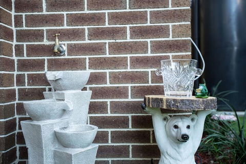 AUJOY 4 Bed Townhouse Burwood 2 - Accommodation Cooktown 2