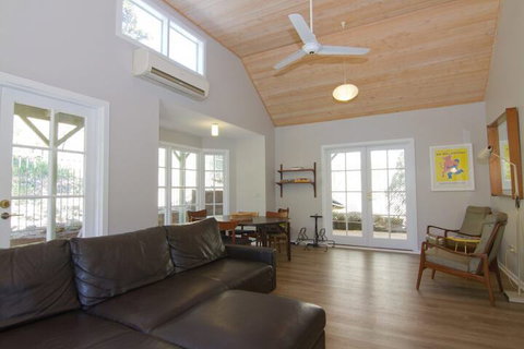 Atticus Cottage - Accommodation Cooktown 2