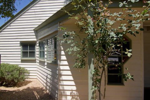 Atticus Cottage - Accommodation Cooktown 0