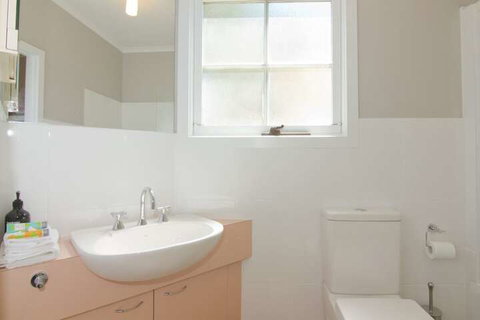 Atticus Cottage - Accommodation Cooktown 7