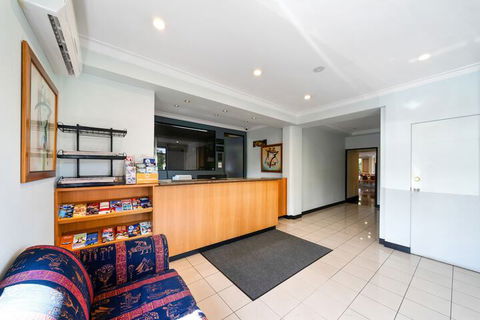 WM Hotel Bankstown - Accommodation Cooktown 2