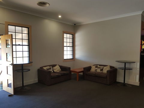 Lamington Hotel Motel - Accommodation Cooktown 0