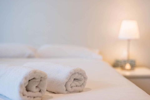 Fabulous City 2 BDR Apt In New Building - Accommodation Cooktown 3