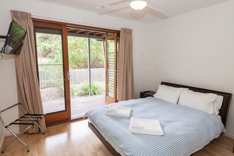 South Shores Trevally Villa 41 South Shores Normanville - Accommodation Cooktown 3