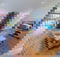 Loch Retreat 550m TO Town - Accommodation Cooktown