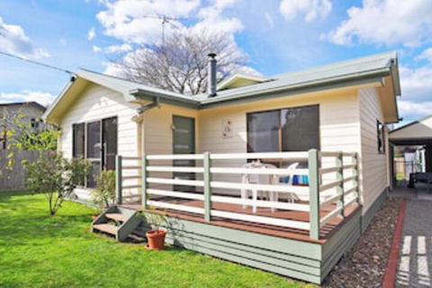 Aqua Escape On Anderson Free Wifi & Netflix PET Friendly - Accommodation Cooktown 0