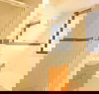 Sunset Waters Inlet Side - Accommodation Cooktown