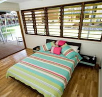 South Shores Yellowfin Villa 96 South Shores Normanville - Accommodation Cooktown