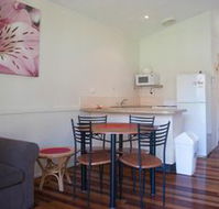 11 Korora Palms 1 Bedroom Bure - Accommodation Cooktown
