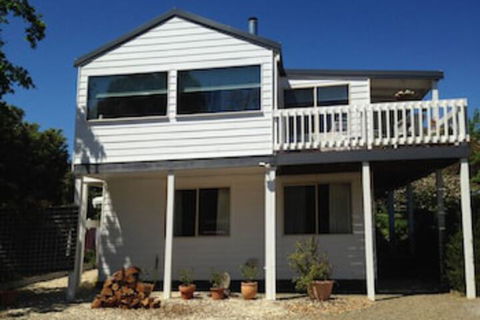 Yarraglen BnB - Accommodation Cooktown 0