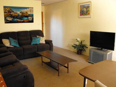 Akuna Unit 8 112 116 Little Street - Accommodation Cooktown 3