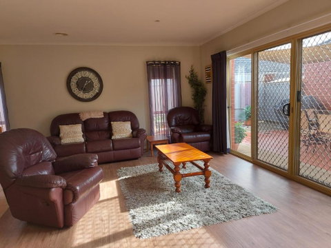 Annesley Central - Accommodation Cooktown 4