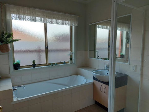 Annesley Central - Accommodation Cooktown 7