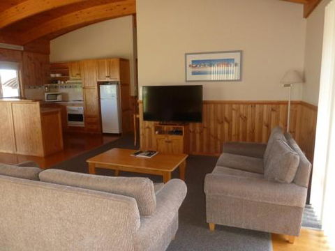 Bridport Villa - Accommodation Cooktown 1