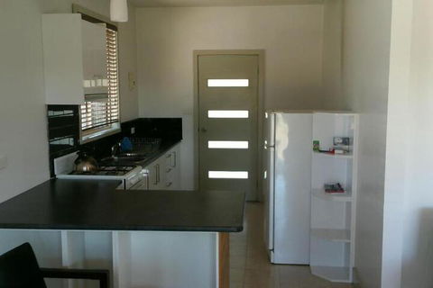 River Cottage Eagle Point - Accommodation Cooktown 3