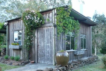 Heimat Chalets - Accommodation Cooktown 1