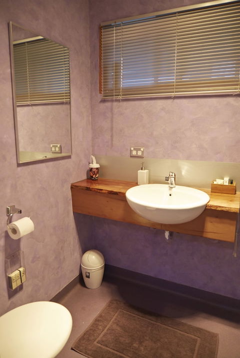 Heimat Chalets - Accommodation Cooktown 4