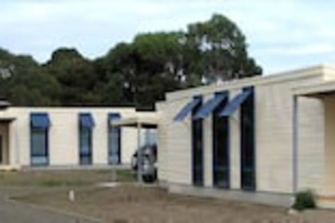 SeaShells Penneshaw - Accommodation Cooktown 2