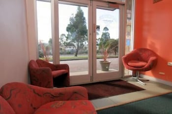 Heemskirk Motor Hotel - Accommodation Cooktown 0